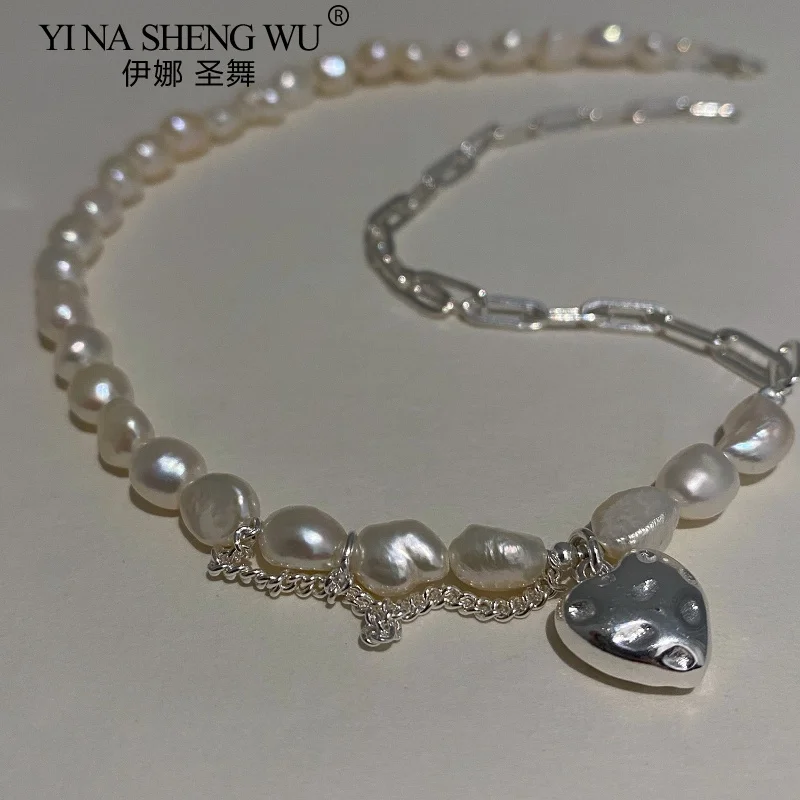 عقد من اللؤلؤ الفضي اللون للنساء ، سلسلة رائعة غير متماثلة ، الربط السلس للحب ، شعور تصميم ممتاز ، أزياء فاخرة خفيفة