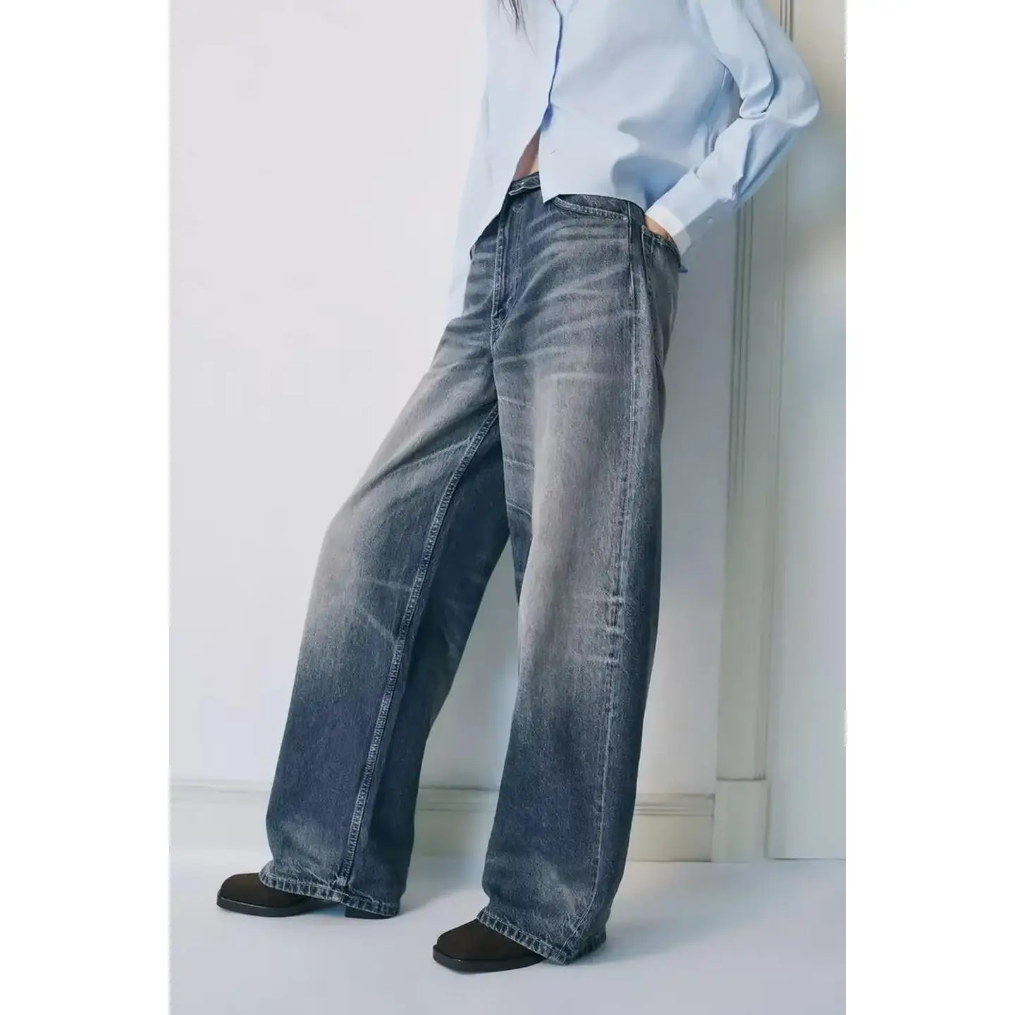 

Джинсы-клеш с заниженной талией и модным отворотом на талии, повседневные женские джинсы из синего денима для весны и осени