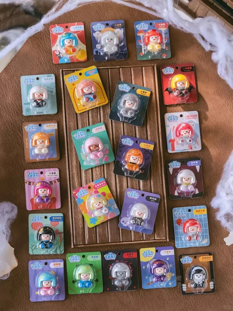 

Mini Mag Cos Party Cutie Charms Blind Box Clip Figure Cute Collectible Toy With Numbered Code Gift For Fans