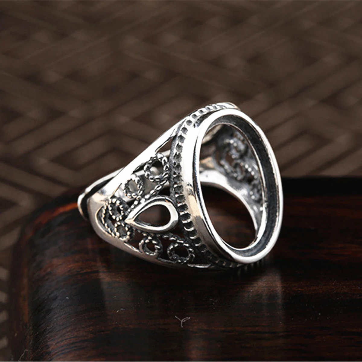 

Ring Blank (12.5x17mm Oval Blank) Adjustable Thai Sterling Silver Ring Base Antique Style Oval Ring Setting R1478B