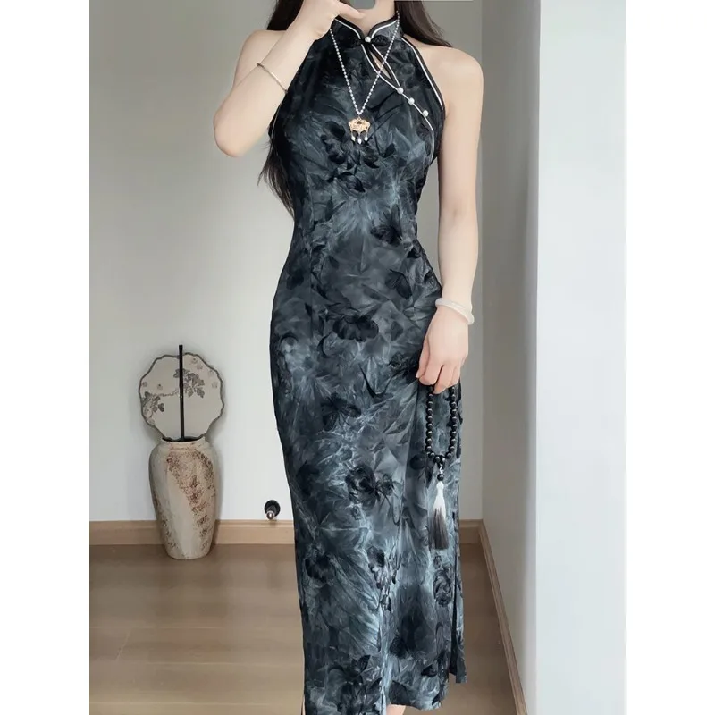 

2 Colors Sexy Halterneck Slim Fit Long Cheongsam Modern Women's Clothing Chinese Style Nightclub Party Dress Mandarin Qipao 2XL