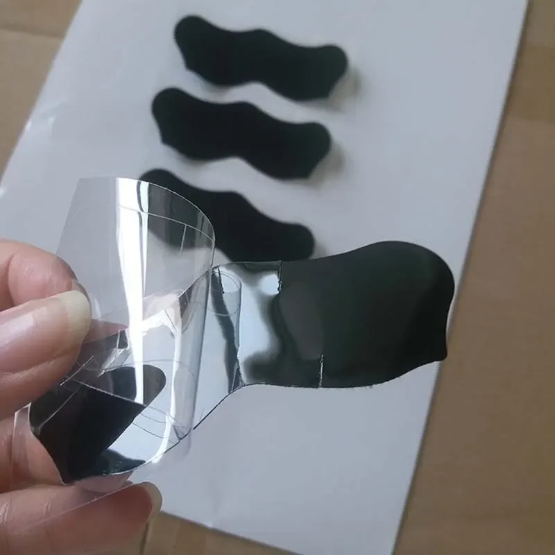 Rimozione di punti neri Striscia nasale Pulizia profonda Rimozione di punti neri Maschera nasale delicata non irritante unisex Facile adsorbimento