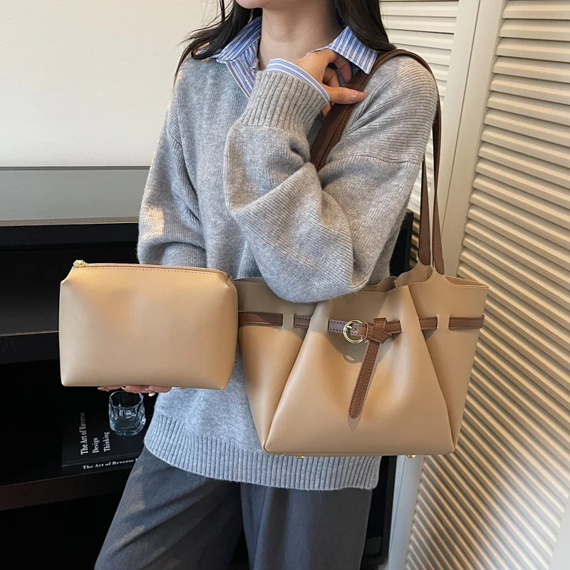 Tas Selempang Kotak 2025, Tas Ketiak Chic untuk Wanita, Tas Selempang Fashion, Tas Minimalis untuk Siang dan Malam, Tas Selempang Bertekstur