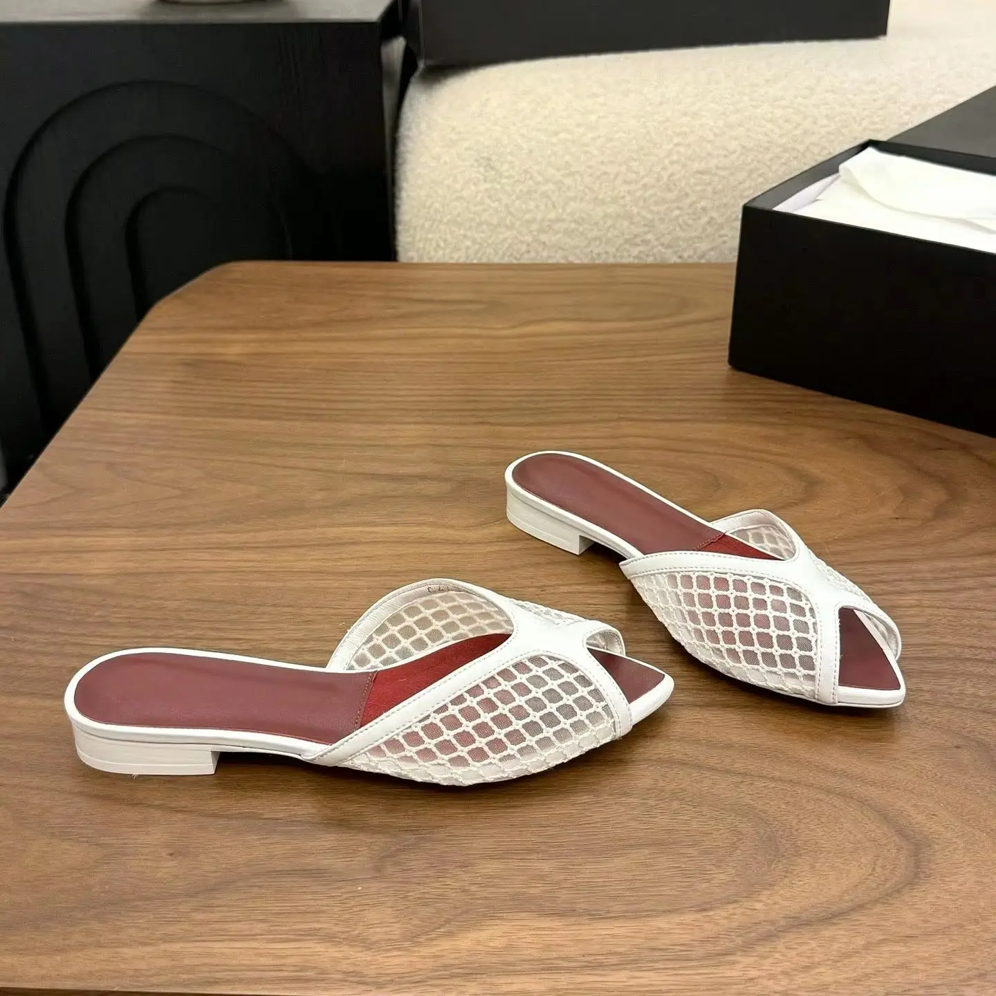 White Grid Mesh Split Toe Flat Slides Women Breathable Summer Mules