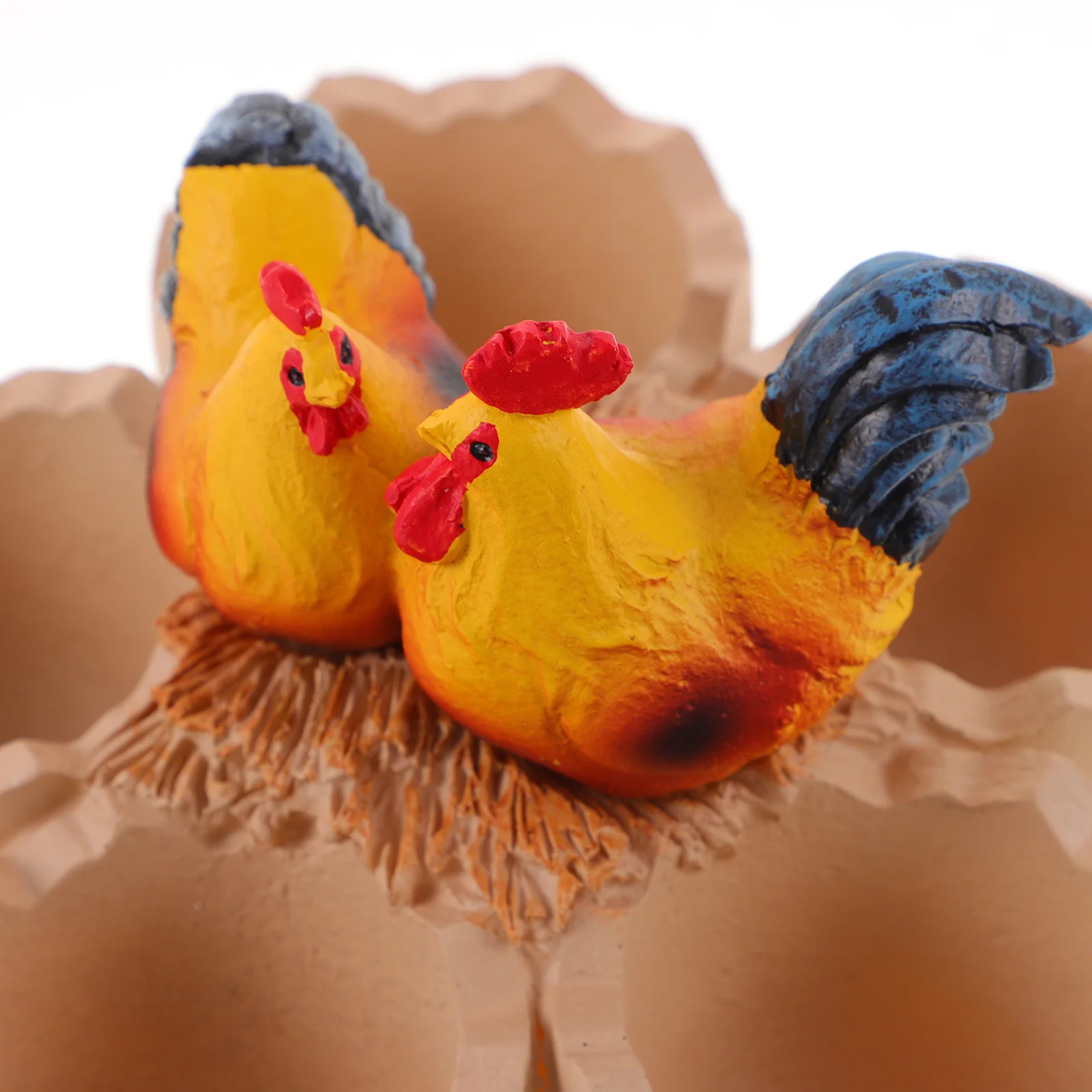 

1pc Eggshell Design Resin Planter For Succulents Cactus Flowers Creative Mini Flower Pot Home Office Decor Garden Gift