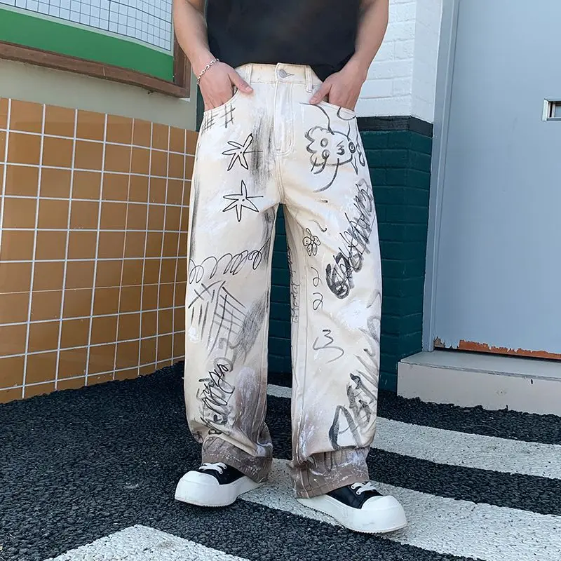 American High-Street Style Graffiti off-white Denim Jeans for Men, vintage Loose Versatile Wide-Leg Floor-Length Pants, Trendy
