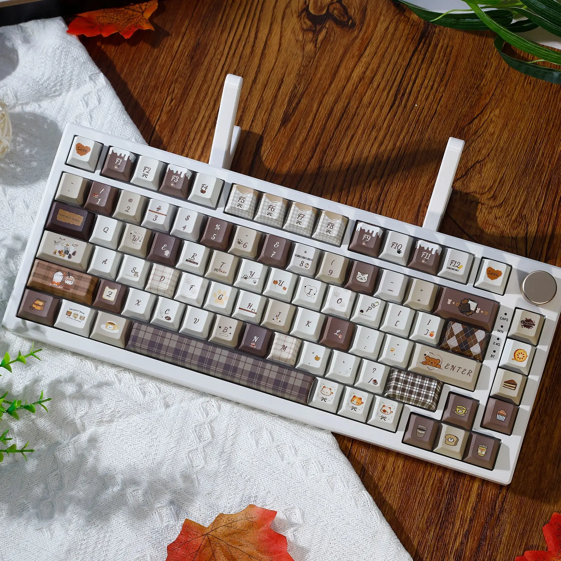 Cat Cafe PBT Keys Cherry Keycaps Cute Keycap Gift for Girl Cute Dye Sublimation Mechanical Keyboard for Made68 Mad68 Wooting 60