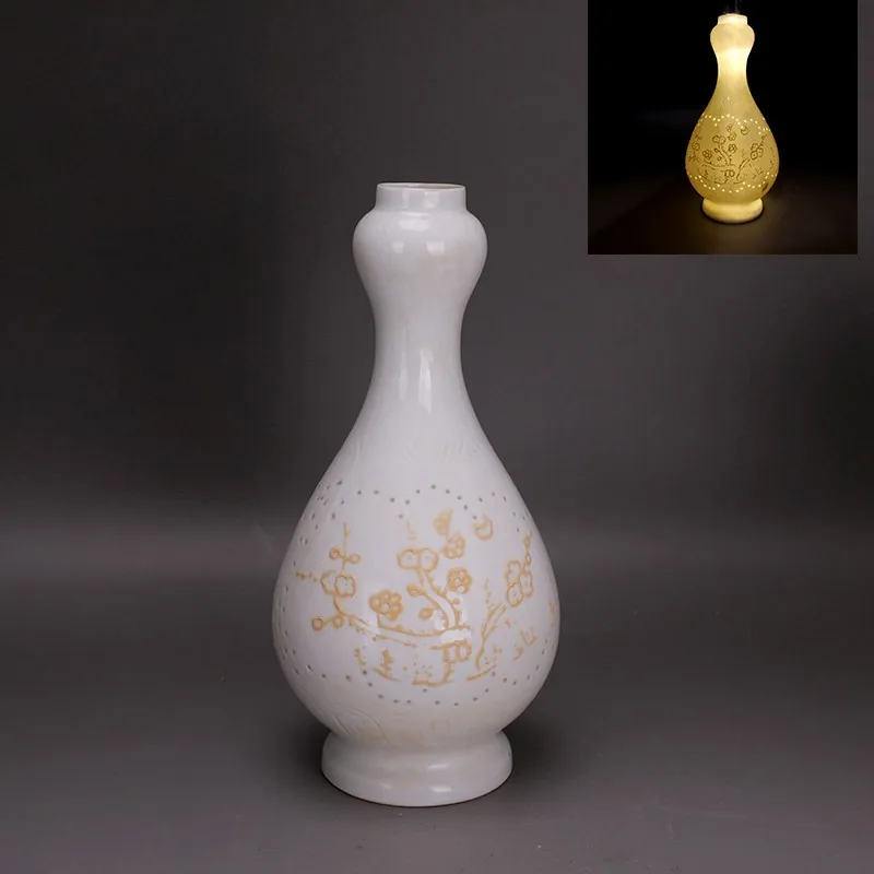 9.13 inch Chinese Ming Yongle Sweet White Glaze Porcelain Flowers Design Vase