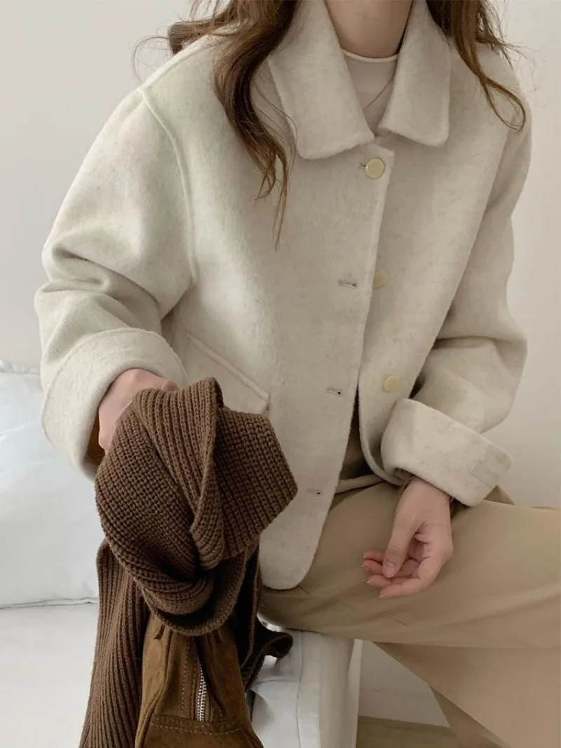 

Double Faced Wool Coat Peter Pan Collar Elegant Woolen Short Coat 2025 New Jacket Youthful Office Ladies Outerwear Korean Style