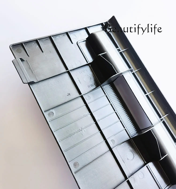 ฝาครอบเบาะหลัง, ฝาปิดลิ้นชัก, ฝาครอบพนักพิง, อุปกรณ์ซ่อมรถยนต์