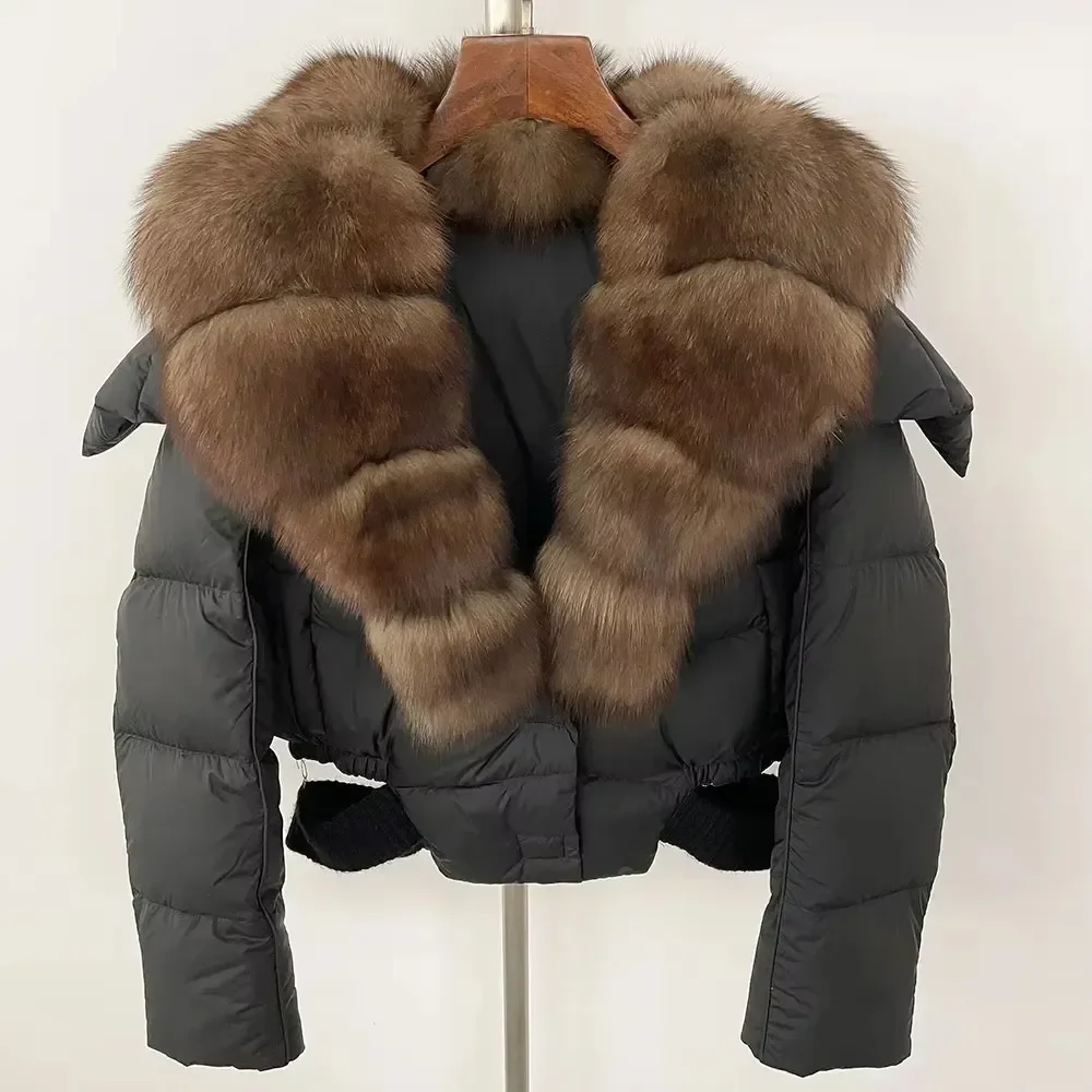 المرأة أسفل سترة بيضاء بطة أسفل معطف سميكة الدافئة ملابس خارجية الطبيعية ريال الراكون الثعلب الفراء طوق معطف 2025 جديد الشتاء مقنعين