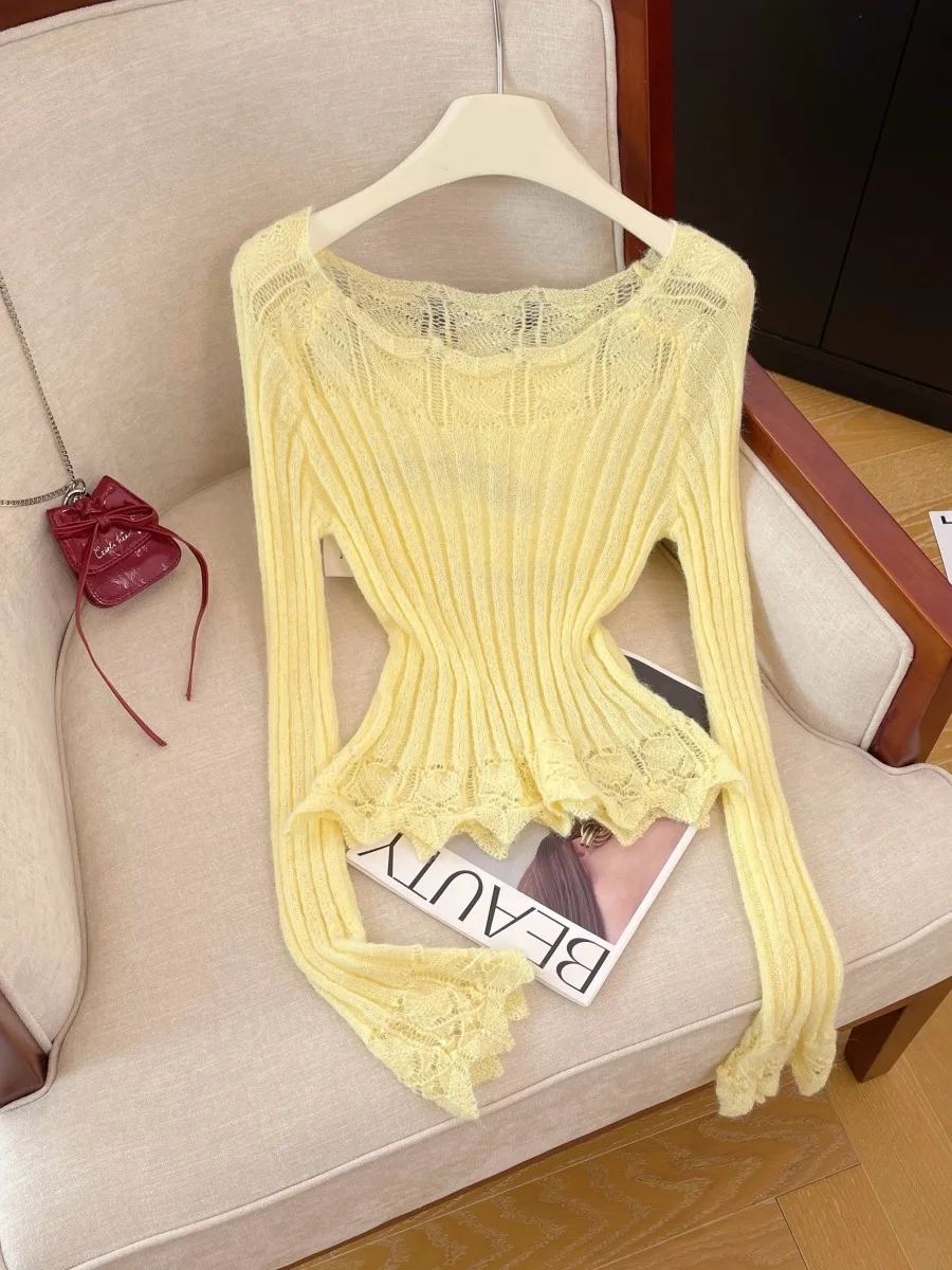 

Стильный желтый вязаный топ с вырезами и вставками, женская весенняя верхняя одежда, сексуальная блузка с эффектом утяжки на талии и красивыми рукавами-колокол.