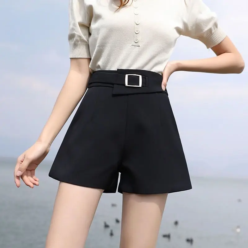 エレガントなスーツショーツ レディース 韓国ファッション ブラック ワイドレッグショーツ 夏 オフィス レディース ホワイト ハイウエスト オールマッチ ショートパンツ Wh9