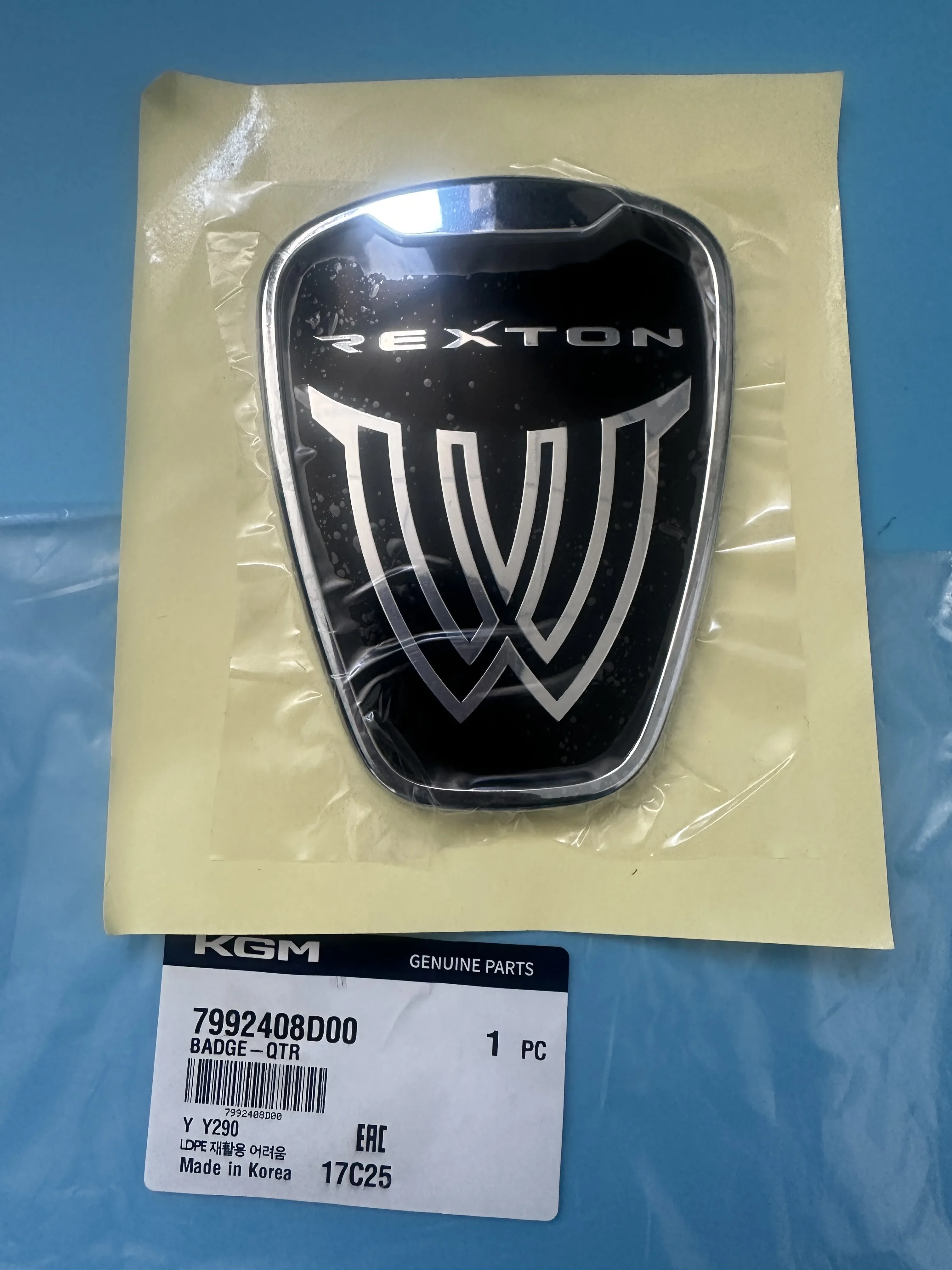 Genuine Badge-Rexton W 7992408D00 For Ssangyong Rexton