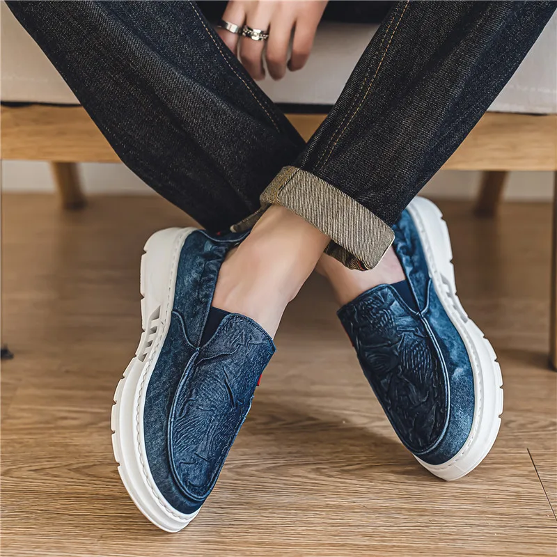 Summer Slip on Loafers Men Casual Shoes Lightweight Denim Lazy Shoes Comfortable Outdoor Walking Sneakers Men Zapatillas Hombre
