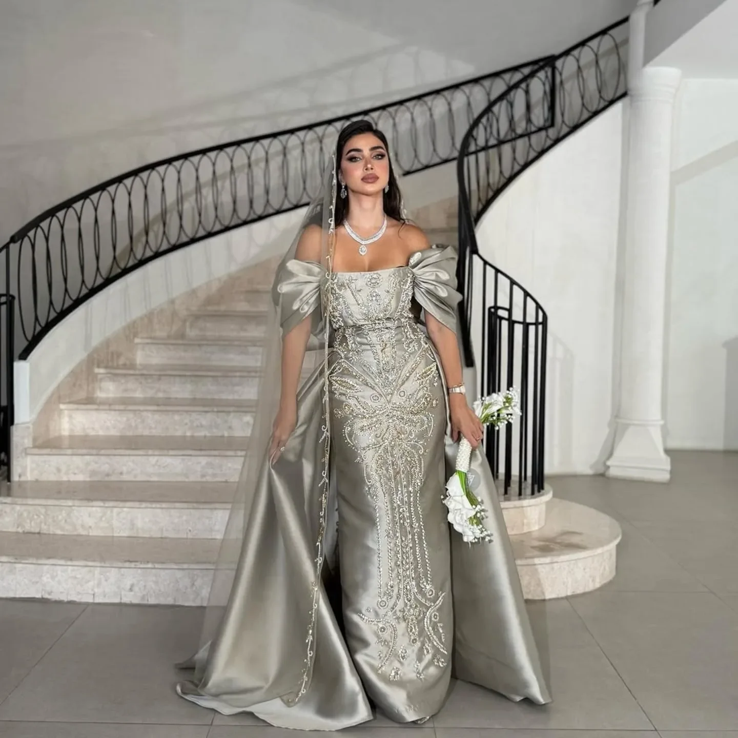 Arabia Dubai Puszyste Sukienki Wieczorowe Satynowe Suknie Balowe Nowoczesne Suknie Formalne i Wieczorowe توصيل سريع فساتين