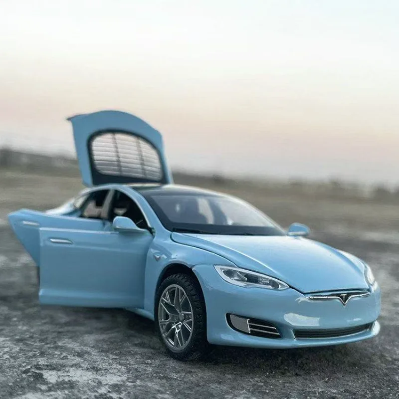 1/32 Tesla Model S 100D SUV coche de juguete modelo Diecast aleación Metal miniatura sonido y luz tirar hacia atrás 1:32 colección regalo para niño chico