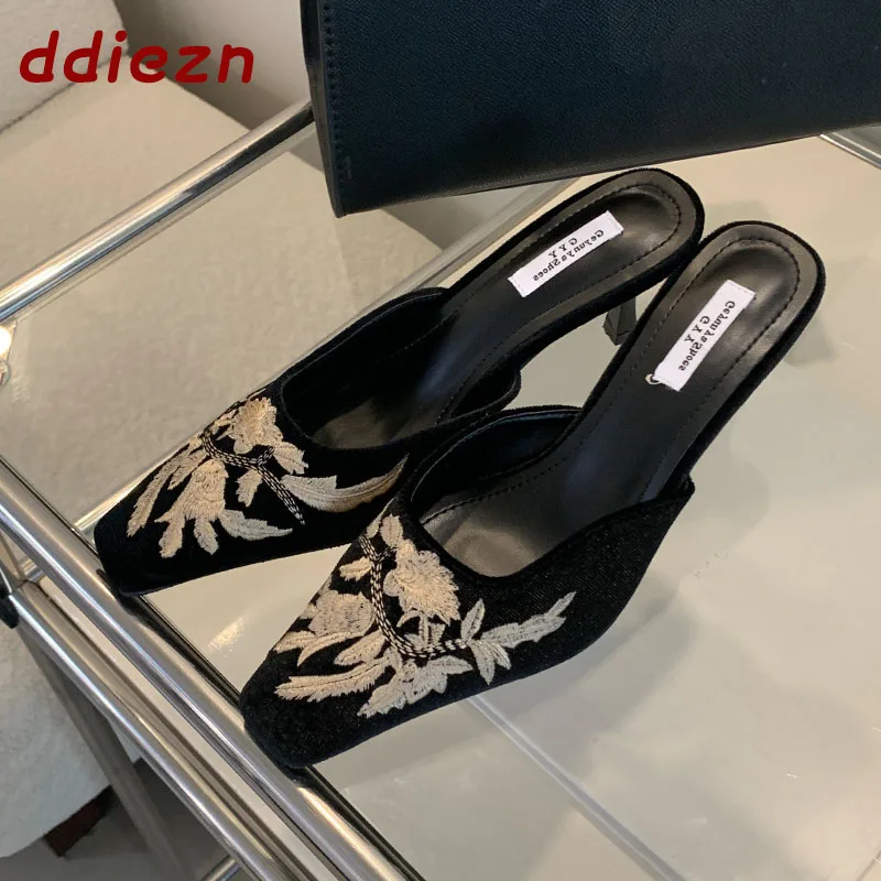 

Fashion Embroidery Designed Thin Heels Slides Shoes For Women Mules Square Toe Sandals Slippers Elegant Ladies Heels Shoes