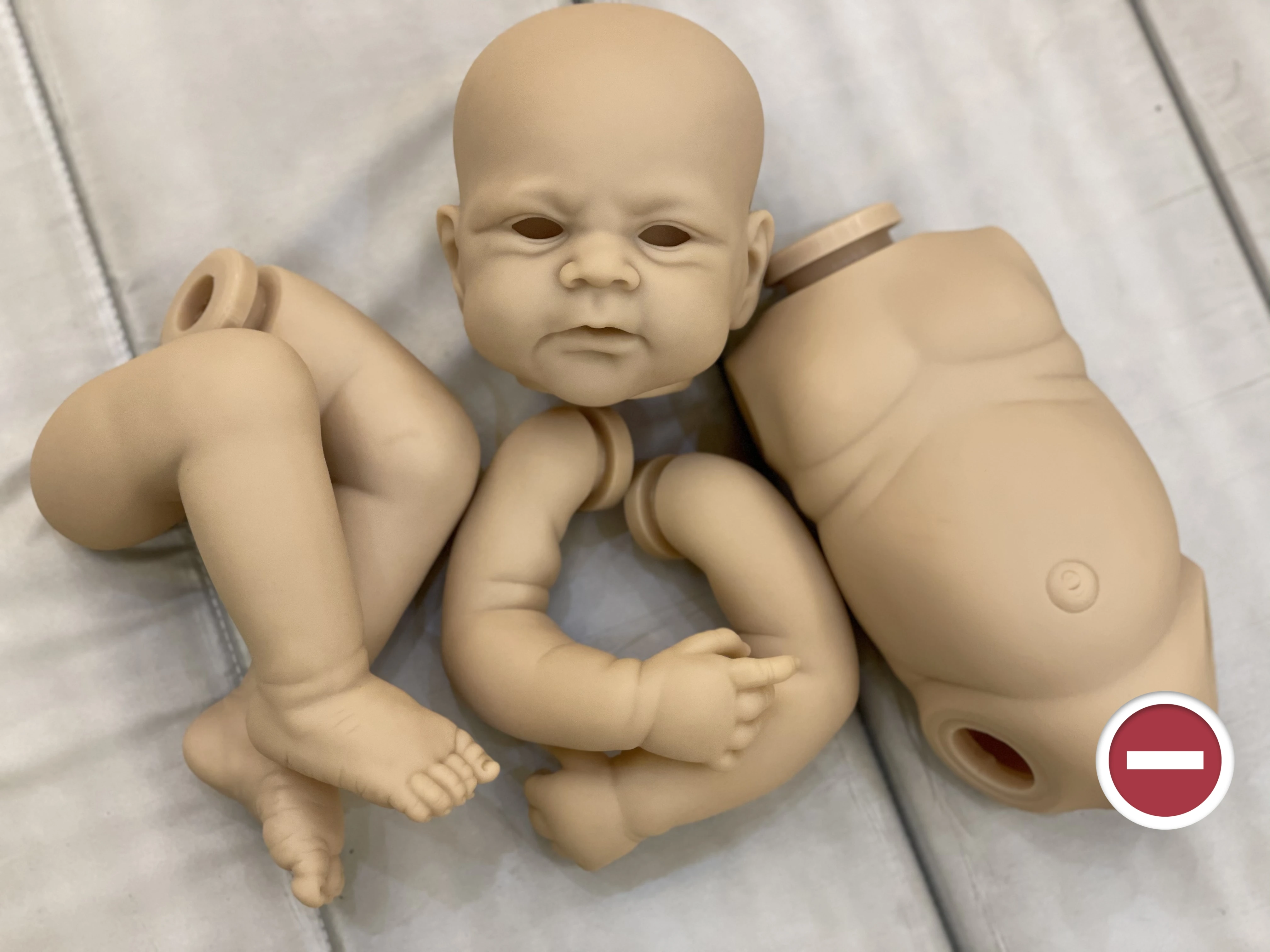 18 Inch Unpainted Full Body Soft Silicone Vinyl Girl Reborn Doll Kits(Include Eyes）Handmade Newborn Baby Doll Kits