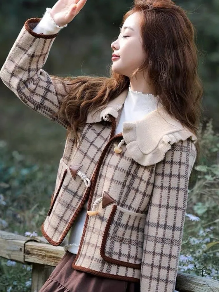 

Модный короткий вязаный кардиган с воротником-стойкой, узором под дерево и клеткой, женский, весна-осень, элитный стиль, для повседневной носки