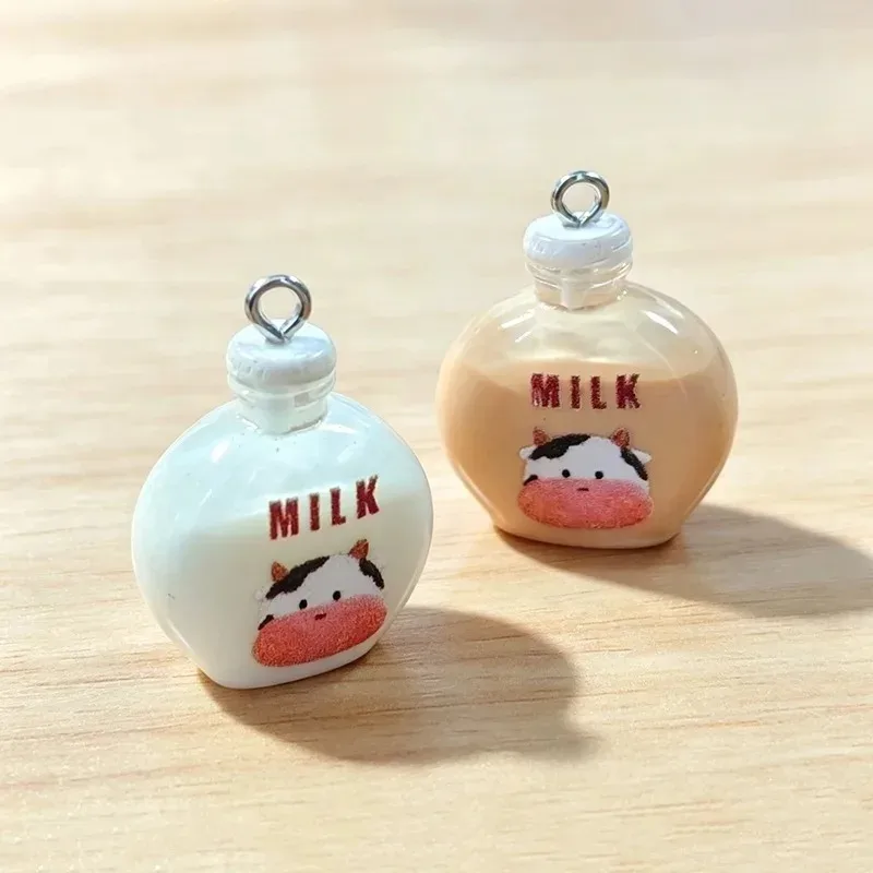 10 Piezas de Adorables Dijes de Resina con Forma de Botella de Leche de Vaca, Colgantes de Bebida Simulada, Accesorios Lindos para Joyería DIY
