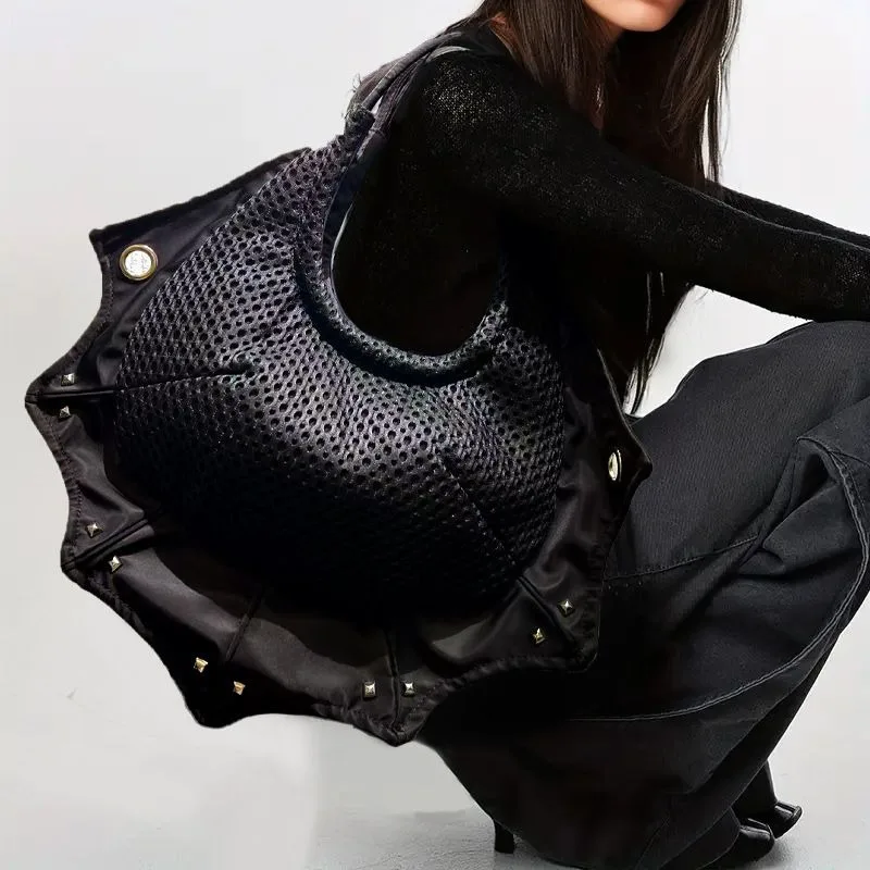 

Japanese Women's Fashion Personalized Street Shoulder Bag Retro Trendy Cool Bat Large-capacity Handbag Interesting and Novel Bag