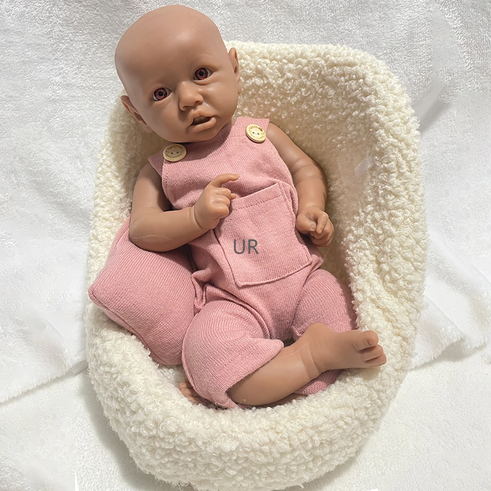 18'' Volle Weiche Silikon Reborn Baby Puppe Gewichteten Waschbar Schwarz Haut Neugeborenen Mädchen Soild Lebensechte Bebe Kleinkinder Weihnachten geschenk