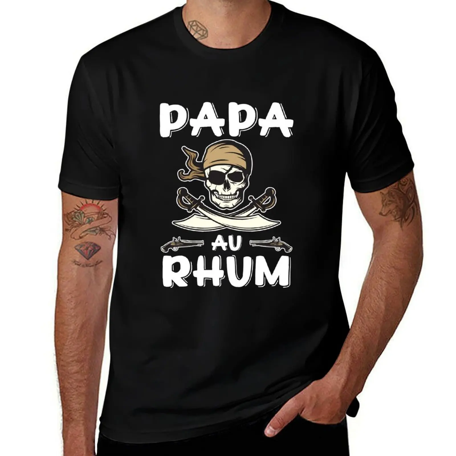 

Papa Au Rhum Pirate Cadeau de la Fête des Pères T-Shirt Soft Lightweight Cotton T-Shirt