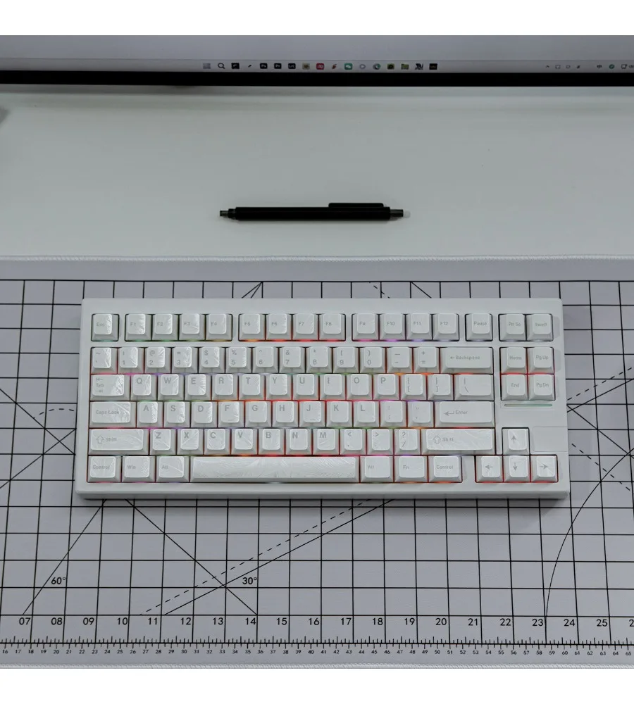 Silver feather relief minimalist white feather pattern mechanical keyboard keycap PBT hot sublimation customization original