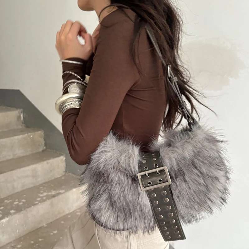 Корейские сумки из искусственного меха для женщин, роскошные дизайнерские сумки и кошельки, новинка 2026, ремень из искусственного кроличьего меха с пряжкой под мышками на плечо