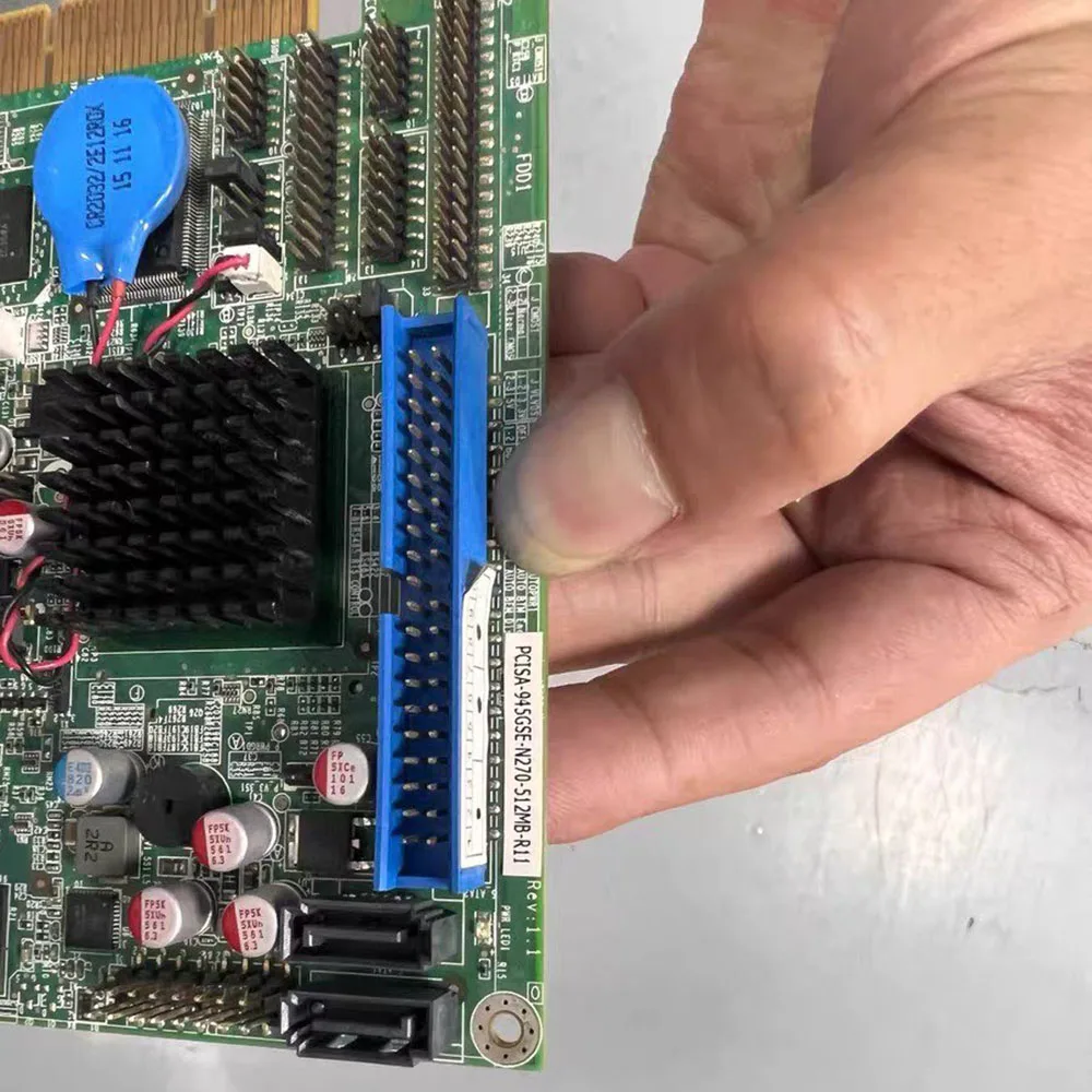 

Для материнской платы промышленного управления IEI PCISA-945GSE-N270-512MB-R11 REV; 1,2