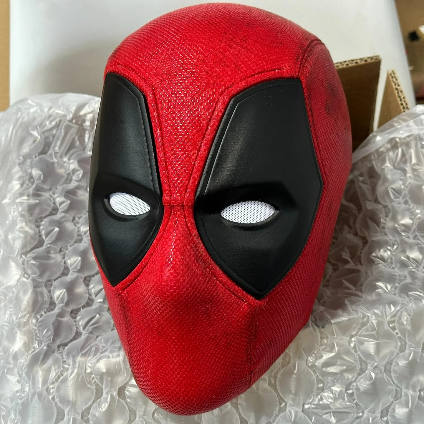 デッドプールマスク 磁気式の目1組付き 1:1映画版レプリカ 3D