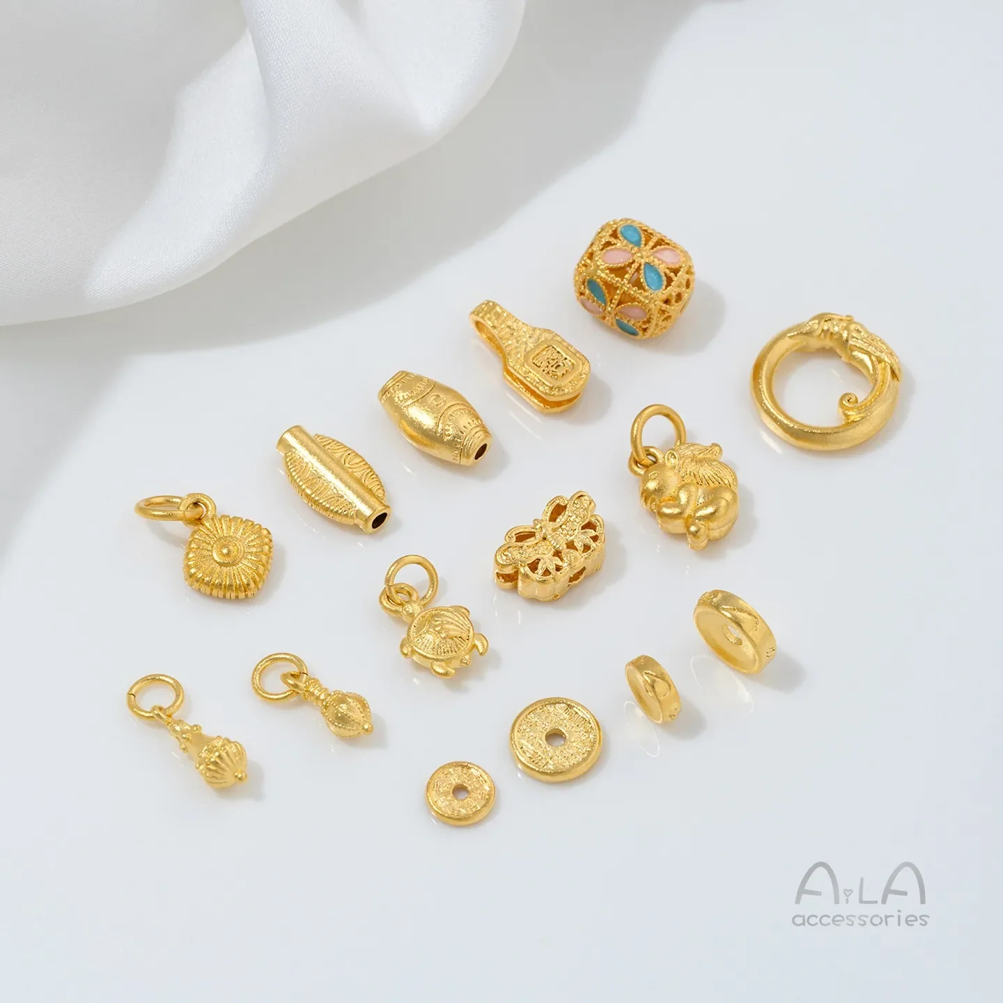 銅メッキ24K本金中空蝶路珠海亀文昌ペンペンダントDIY手作りネックレスアクセサリー