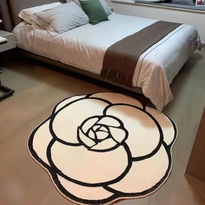French Cream Style Rugs for Bedroom Round Flower Bedside Rug Soft Non-slip Dressing Table Mat Large Area Carpets for Living Room