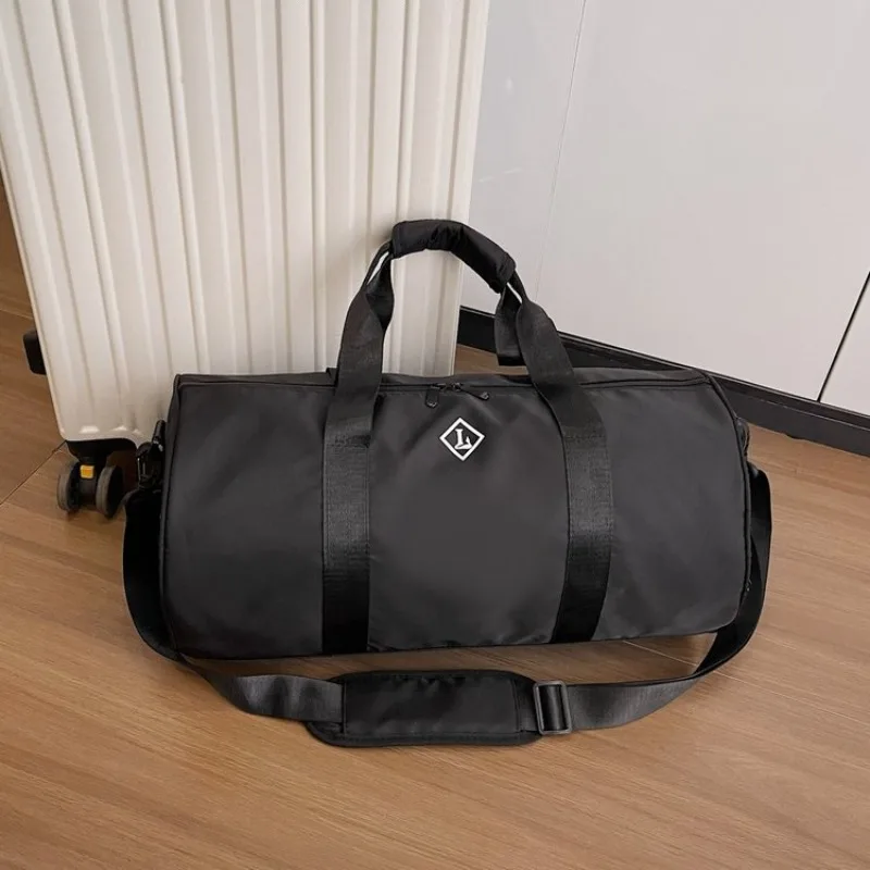 スタイリッシュでカジュアル、ファッショナブルなデザイナーおむつバッグ、女性用高級レザー大容量エレガントショルダーバッグ、ミニマリスト