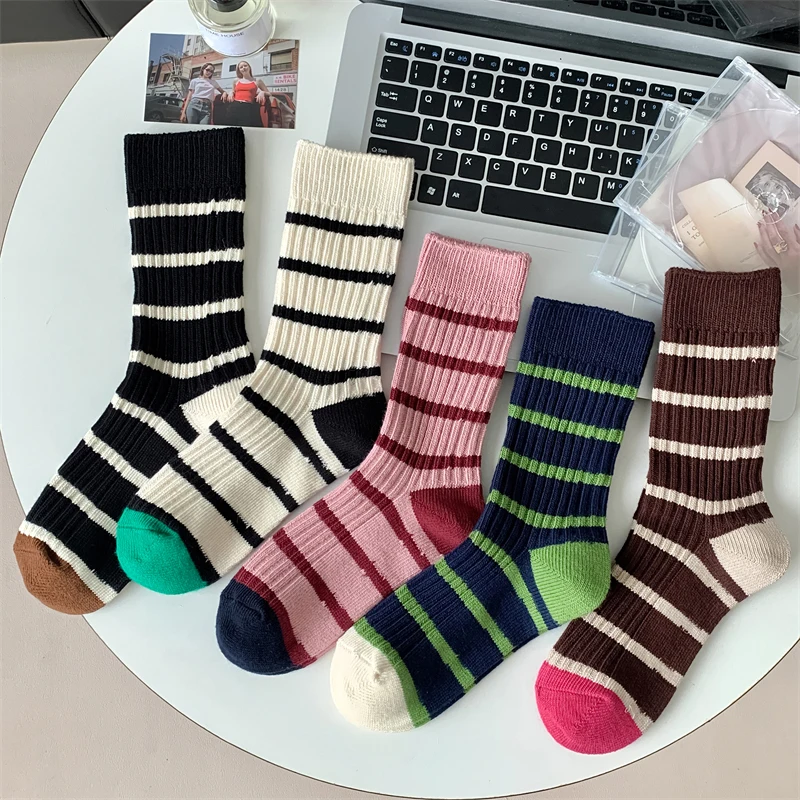 Fashion Women's Socks Spring Autumn Korean Style Mixed-Color Striped Socks Female Casual Retro Long Loose Socks For Girls Floor