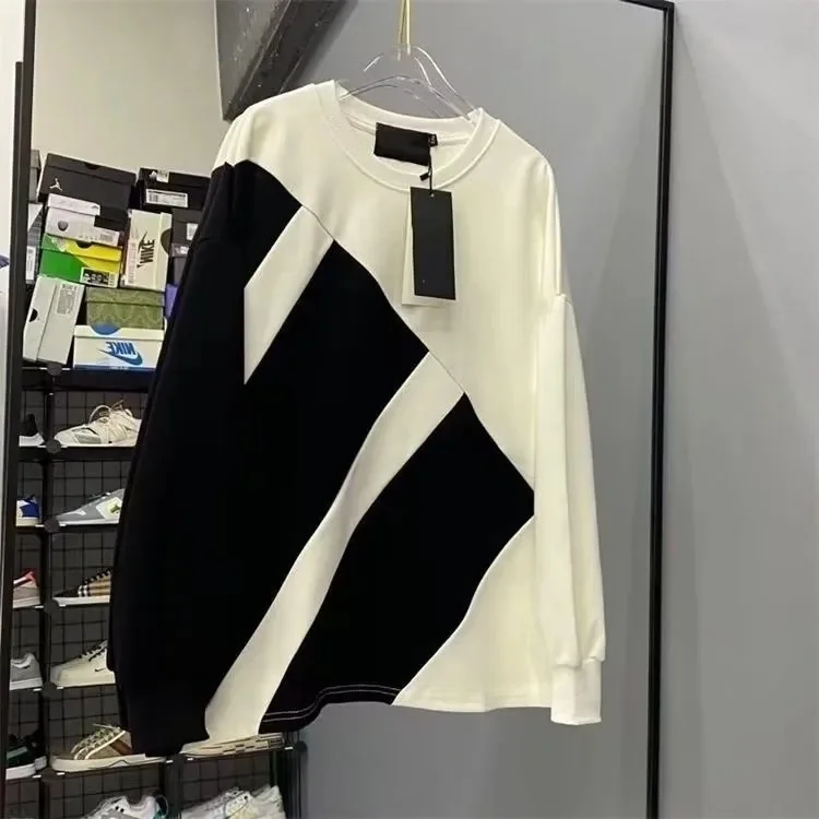 Camiseta de Manga Longa Solta com Gola Redonda para Homens, Confortável e Casual, Ideal para Uso Interno e Trabalho na Primav...