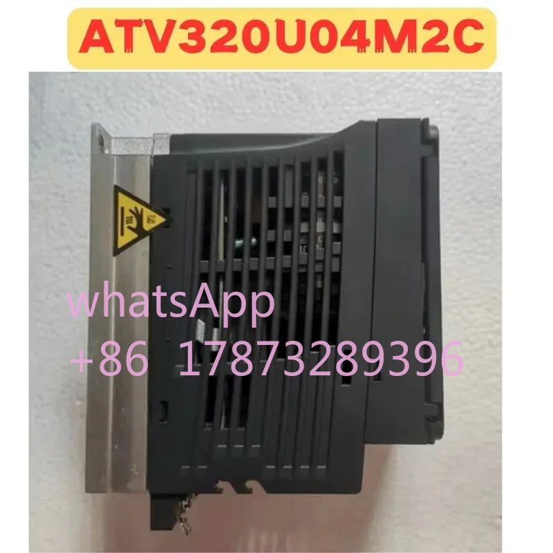 Gebrauchter Frequenzumrichter ATV320U04M2C Normale Funktion getestet OK