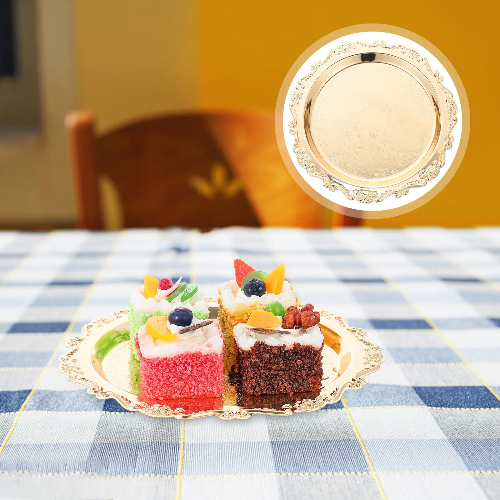 

Fruit Tray Stylish Storage Holder Stainless Steel Fruit Cake Tray for Snacks Dessert Serving Candy Plate