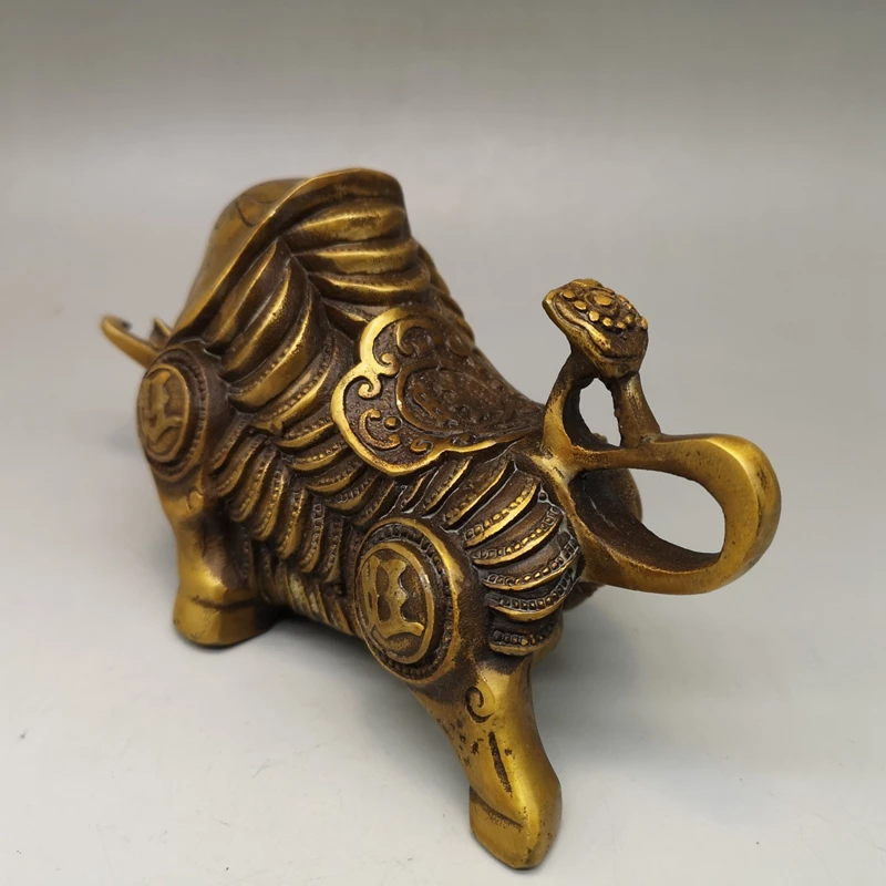 Bull Decorative Statue Stock Market Golden Bull Statue Animal Lucky Bull Sculpture Home Decor Desktop Feng Shui Brass Statue
