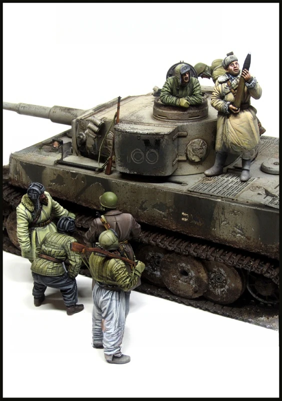 1/35 Resin Model Figure GK ,7Figure , Unassembled and unpainted kit