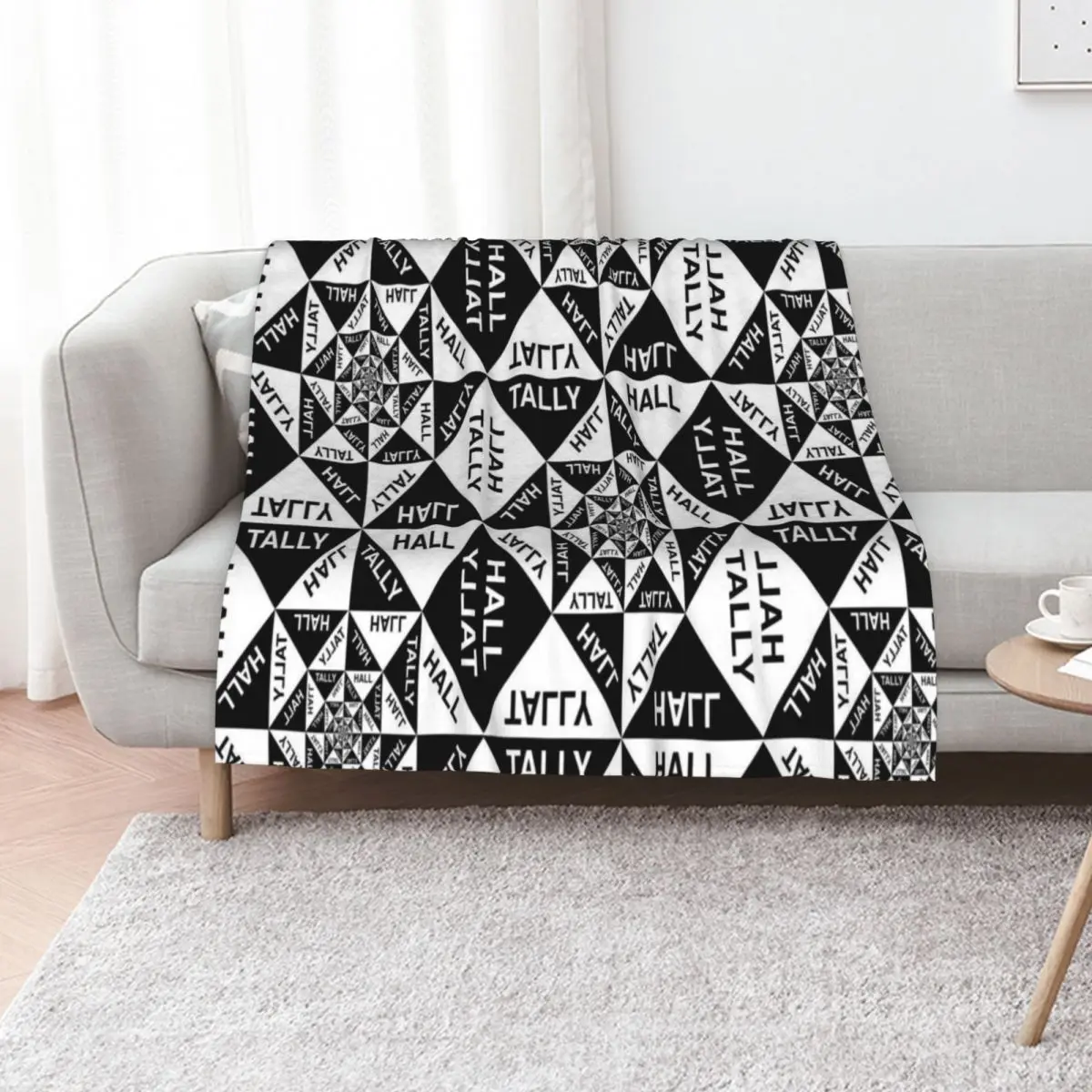 Tally Throw Blanket Baby cosplay anime Vintage Flannel Fabric warm for winter Travel Blankets