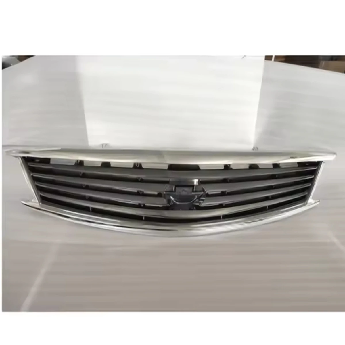 

For the 2011-2012 G25 and 2007-2013 G35/G37 for Infiniti G25 grille, only OE 62310-1NF1A is electroplated
