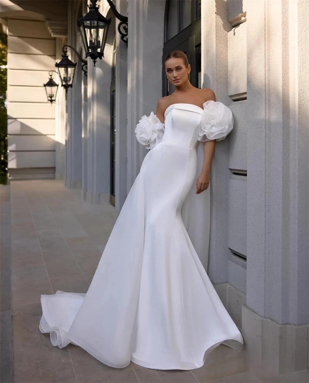 Customized Exquisite Strapless Puff Flower Sleeve Open Back Mermaid Floor Length Wedding Dresses White Satin Quality Bride Gowns