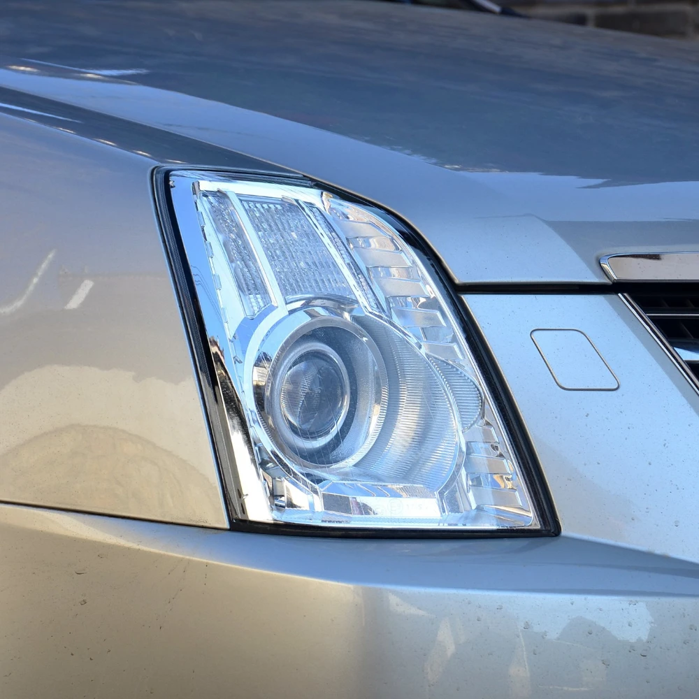 Osłona reflektora do Cadillac SLS 2007 2008 2009 2010 2011 2012, przezroczysta obudowa lampy przedniej, szkło akrylowe, zamiennik oryginalnego klosza.
