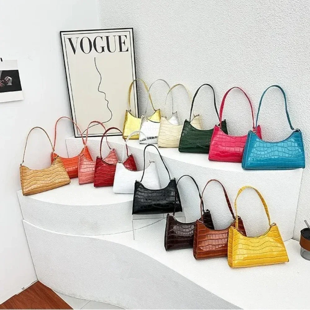 2025 bolsos exquisitos y elegantes para mujer, bolsos de hombro de viaje elegantes para mujer, bolso de cadena de Color sólido de cuero genuino para mujer