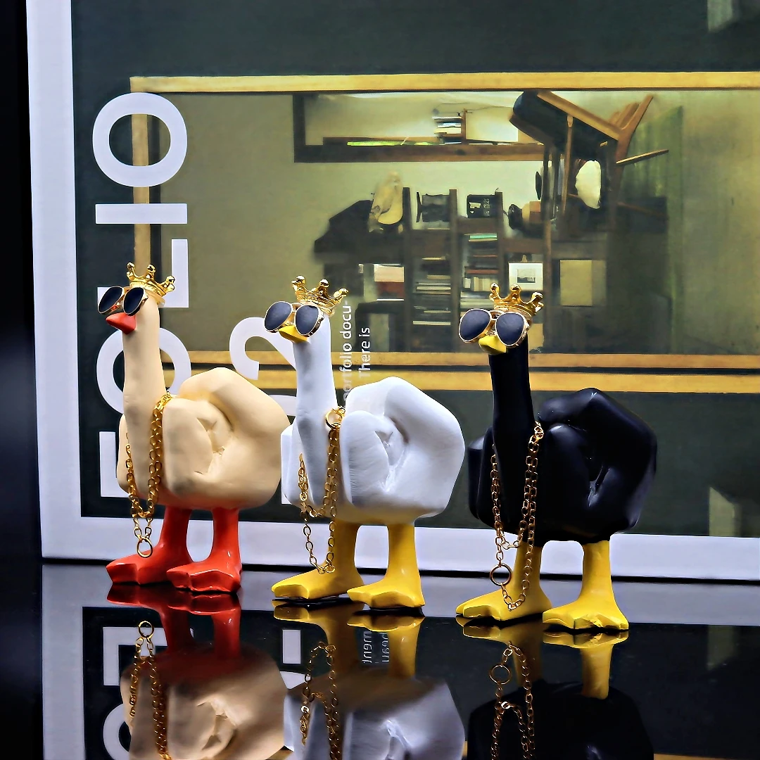 Home Decoration Resin Funny DUCK YOU Middle Finger Duck Figurine for Desk/Office Creative Home Decor Accessories Items