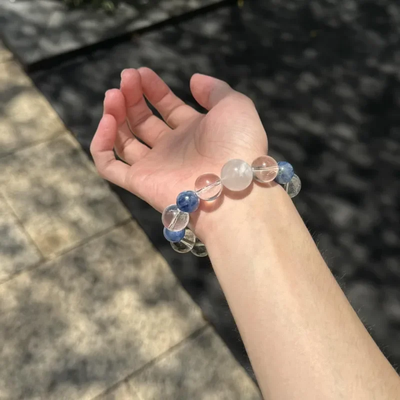 [Qingli] Natural crystal bracelet, kyanite white ghost beaded jewelry, simple and advanced design Duobao bracelet.