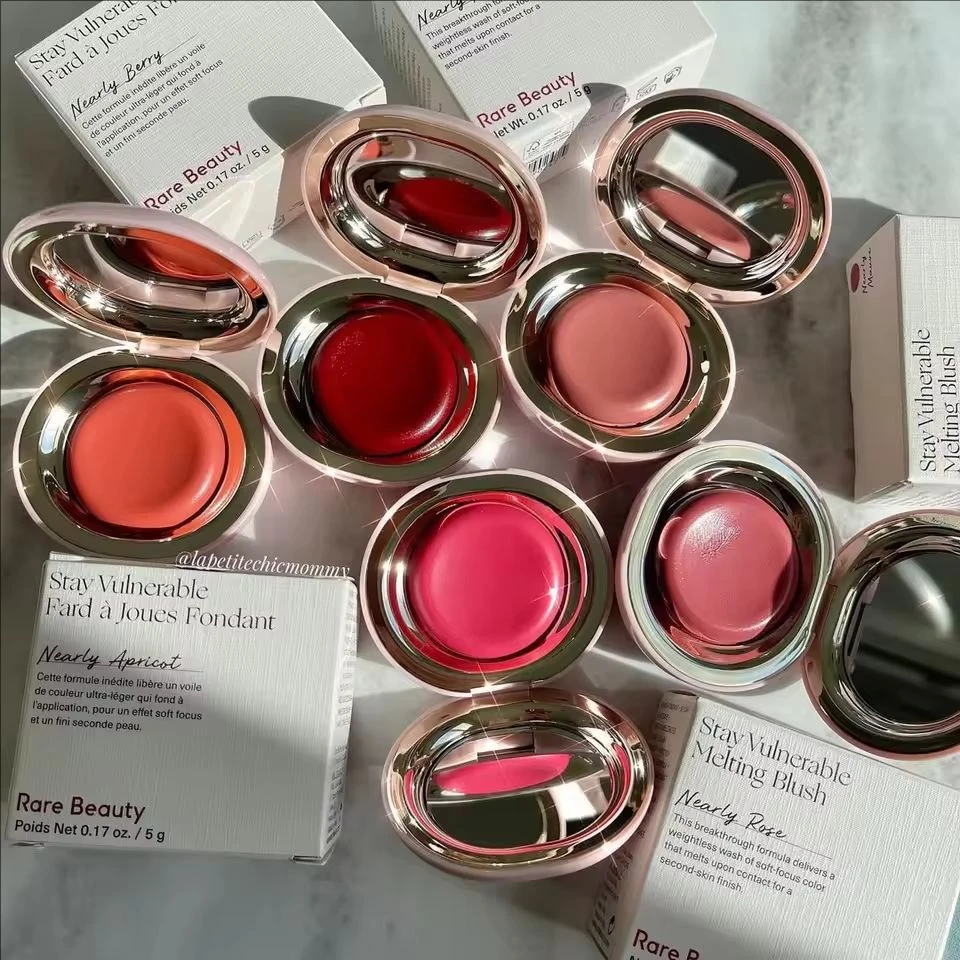 Weihnachten SELTENE Schönheit Lippenstift Flüssigkeit Pulver Rouge Kosmetik Anhaltende Feuchtigkeitsspendende Bleaching Hand Creme Hautpflege Produkte