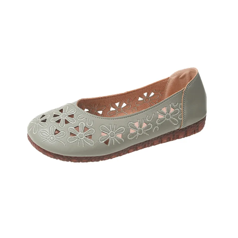 Women Summer Flat Shoes Flower Hole Loafers Breathable Female Leisure Shoes Ladies Flats Woman Plus Size Zapatos De Mujer